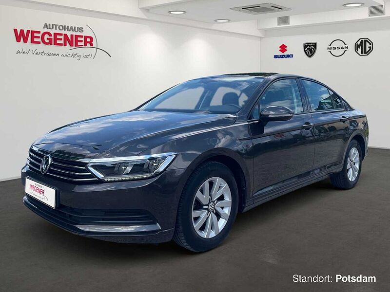 Volkswagen Passat TRENDLINE+NAVI+KLIMA+BLUETOOTH+PDC