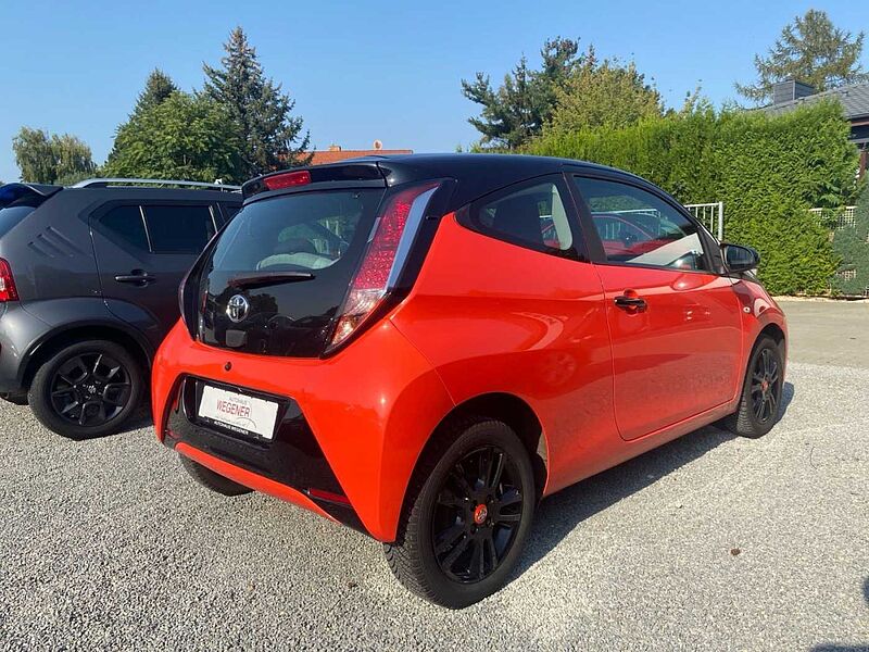 Toyota Aygo 1.0 Klima*Allwetter*Kamera*Musikstream